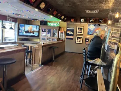 Outback Saloon, interior